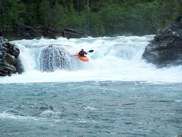 img00004.jpg
