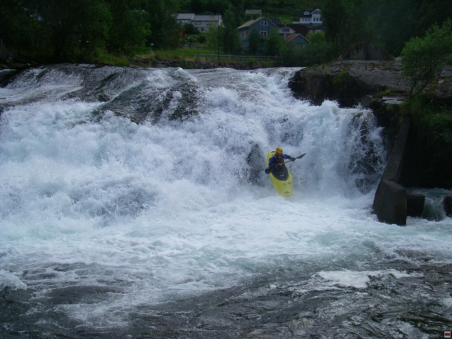 img00016.jpg