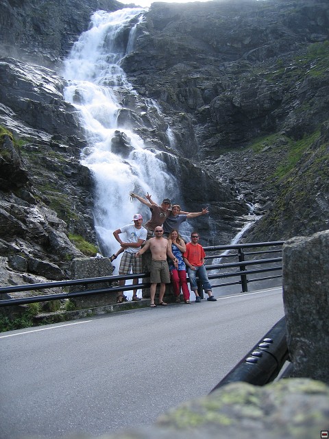 img00018.jpg
