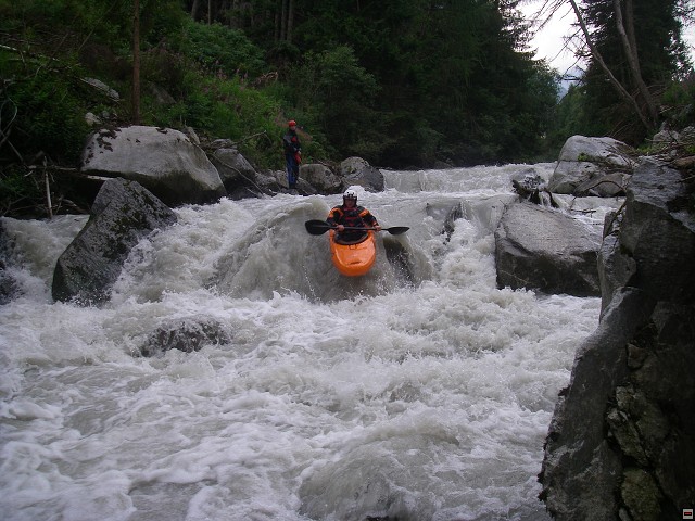 img00002.jpg