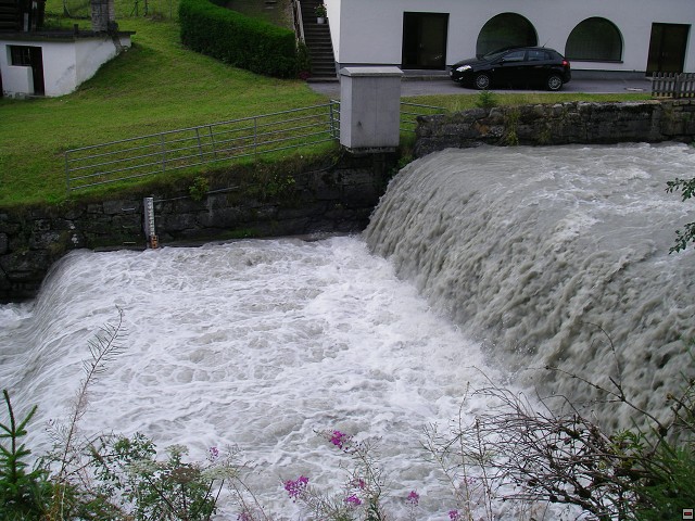 img00012.jpg
