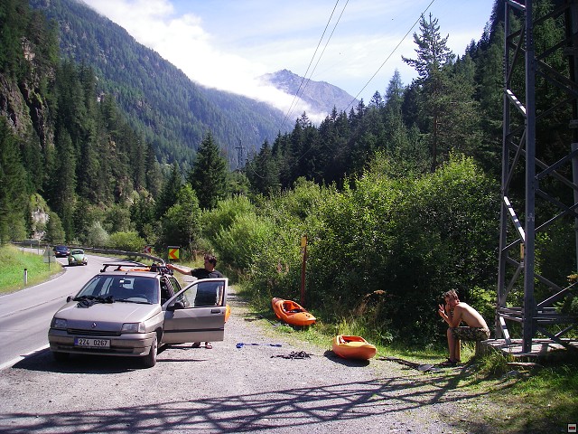 img00017.jpg
