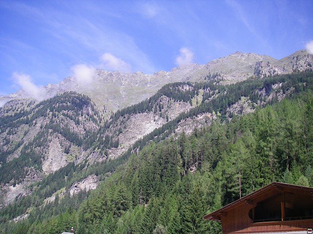 img00018.jpg